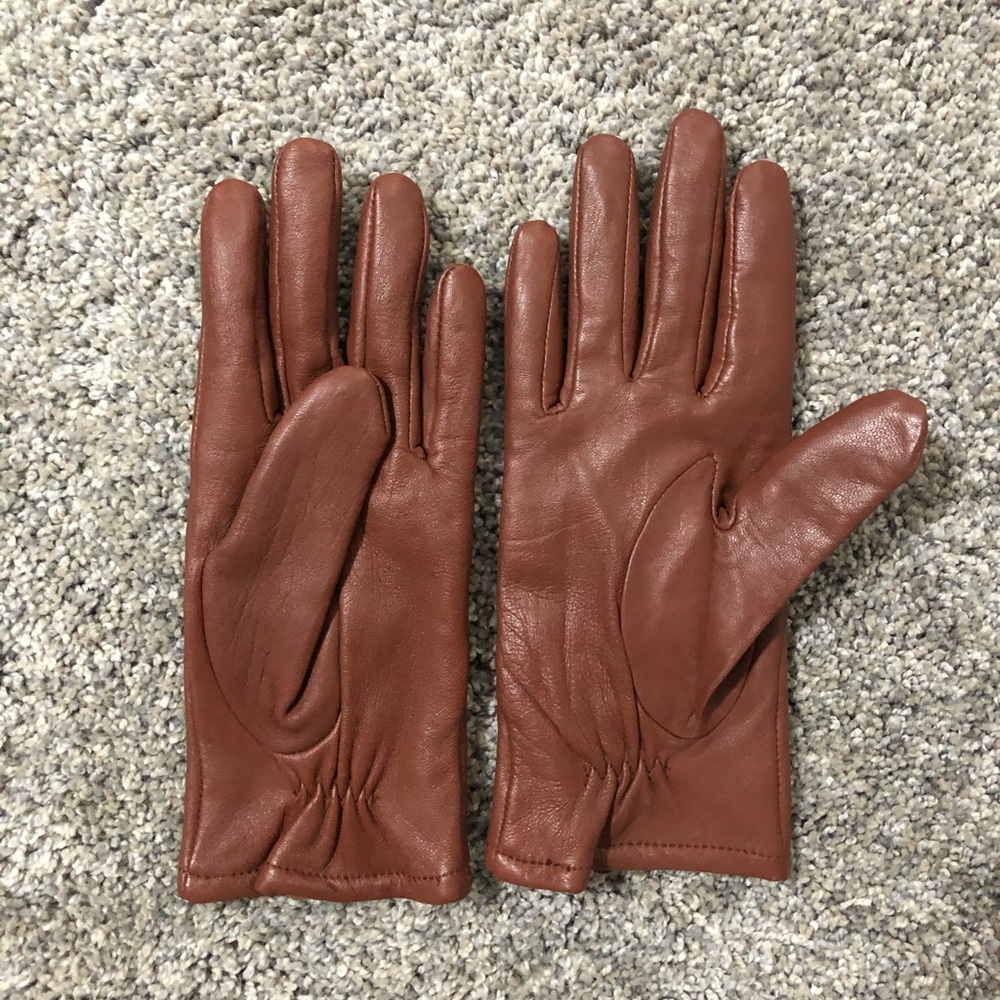 Merona (target) faux leather studded gloves